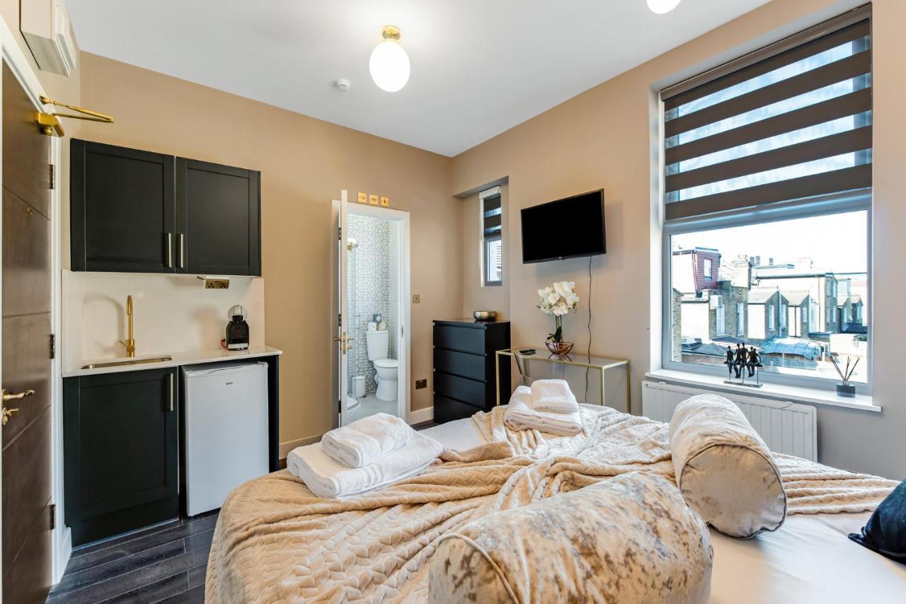 Elegant Studio - Perfect For Explorers Apartment London Exterior photo