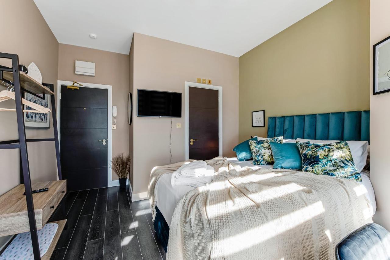 Elegant Studio - Perfect For Explorers Apartment London Exterior photo