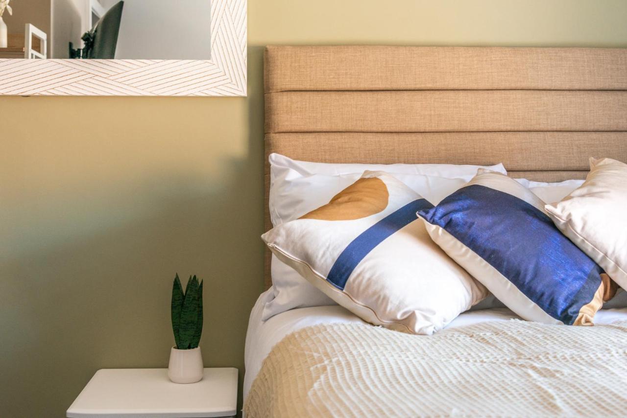 Elegant Studio - Perfect For Explorers Apartment London Exterior photo