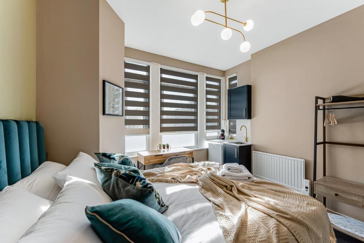 Elegant Studio - Perfect For Explorers Apartment London Exterior photo