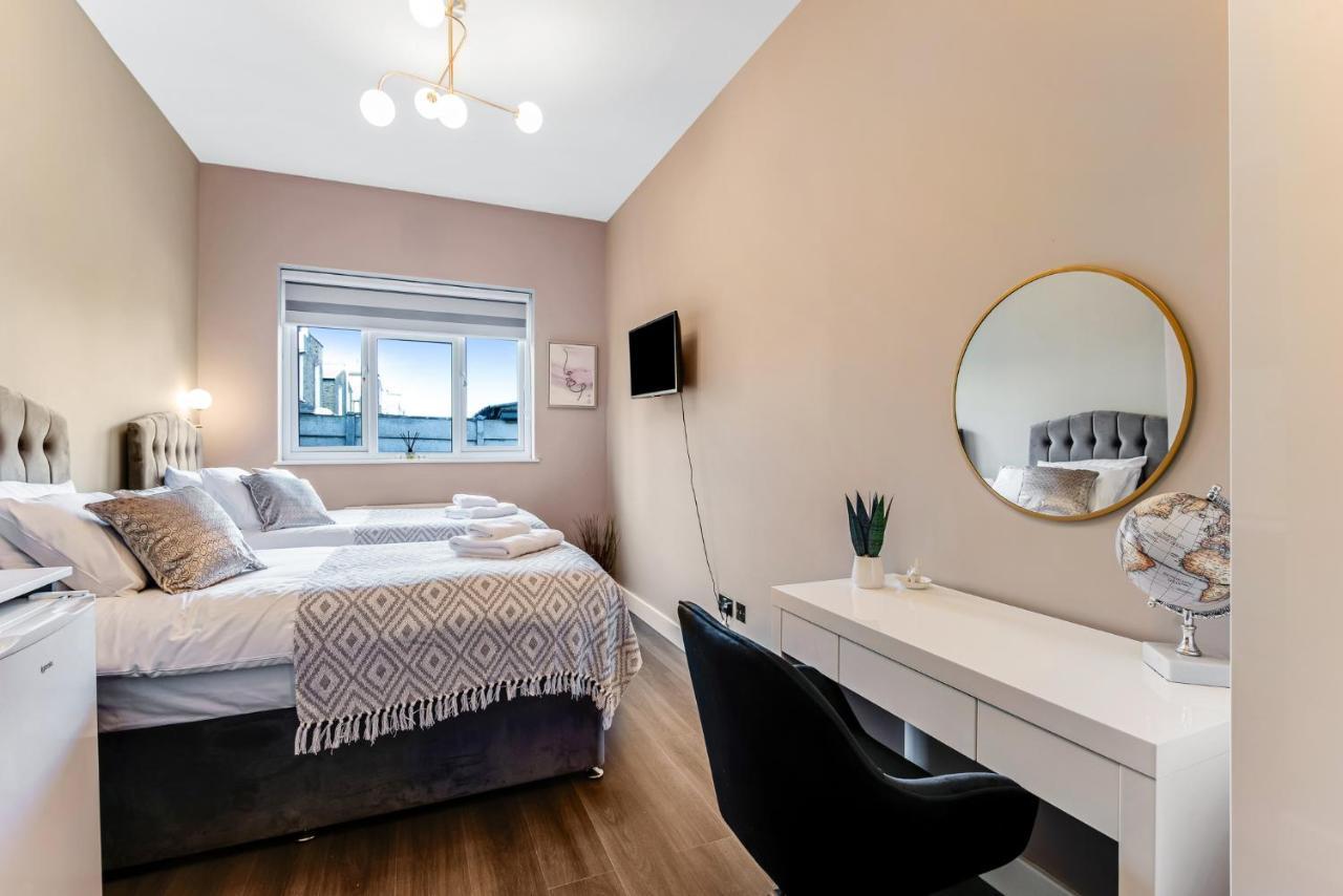 Elegant Studio - Perfect For Explorers Apartment London Exterior photo