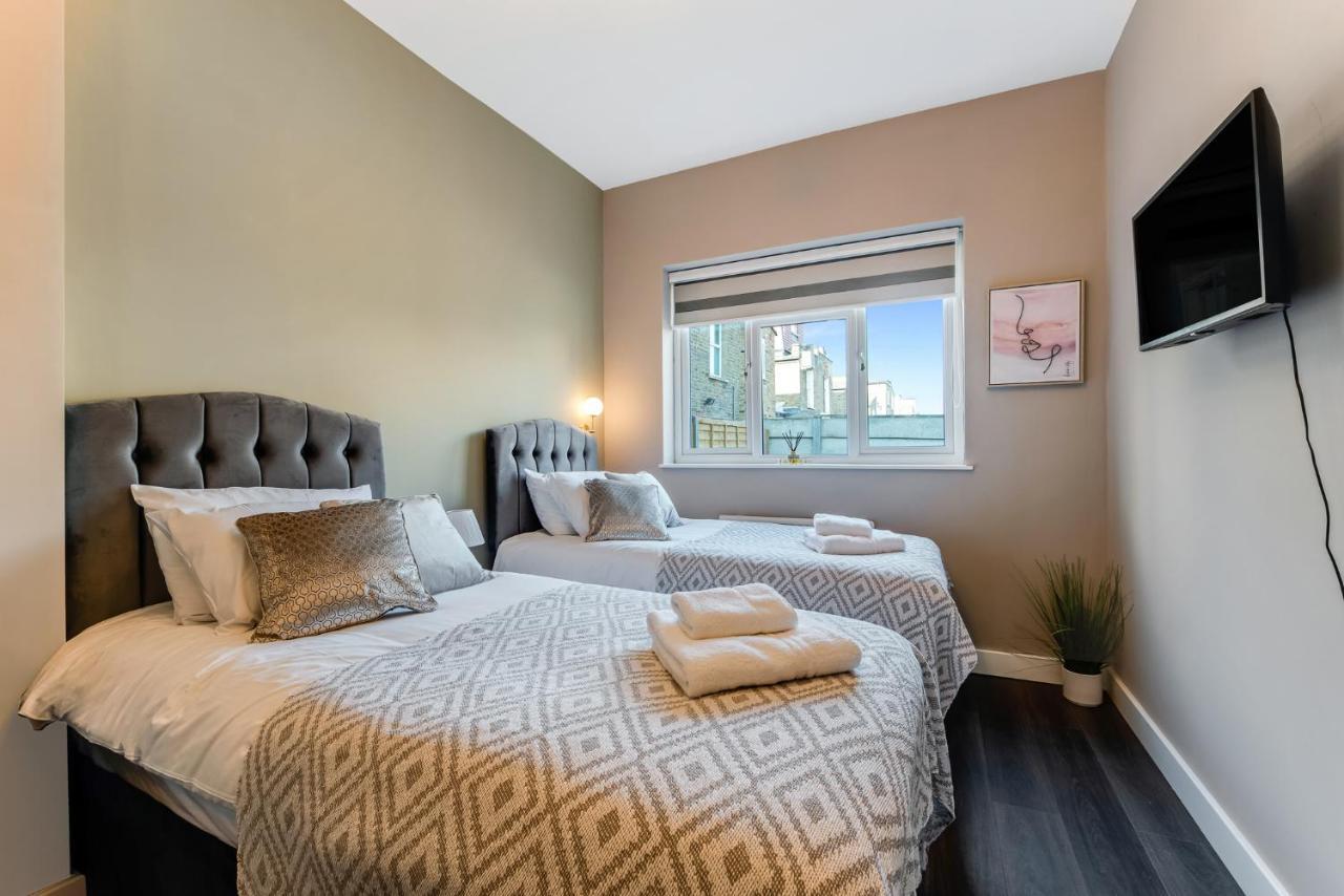 Elegant Studio - Perfect For Explorers Apartment London Exterior photo