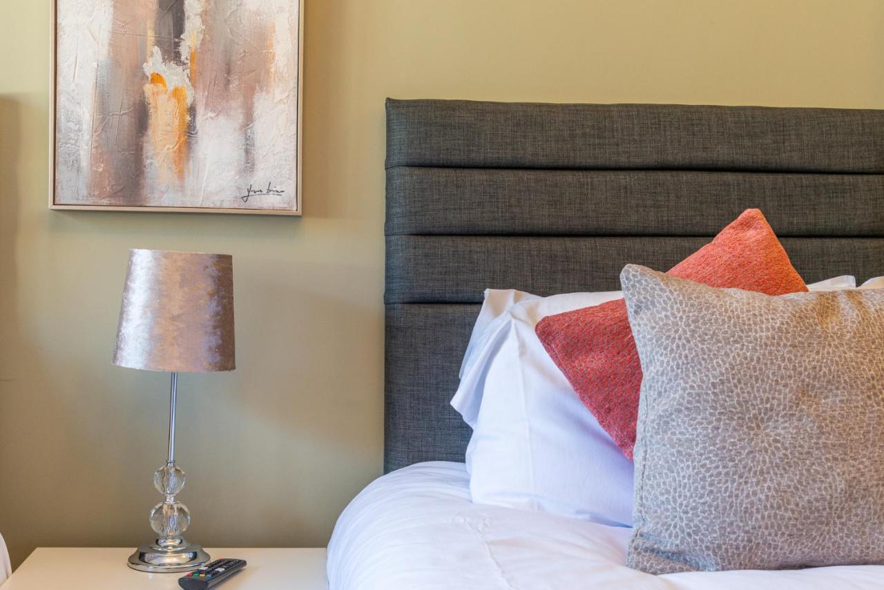Elegant Studio - Perfect For Explorers Apartment London Exterior photo