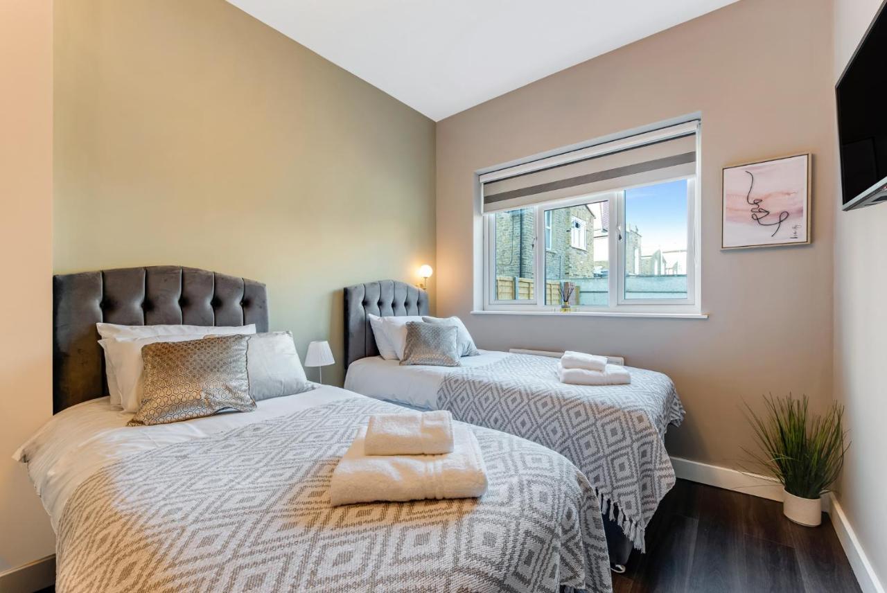 Elegant Studio - Perfect For Explorers Apartment London Exterior photo